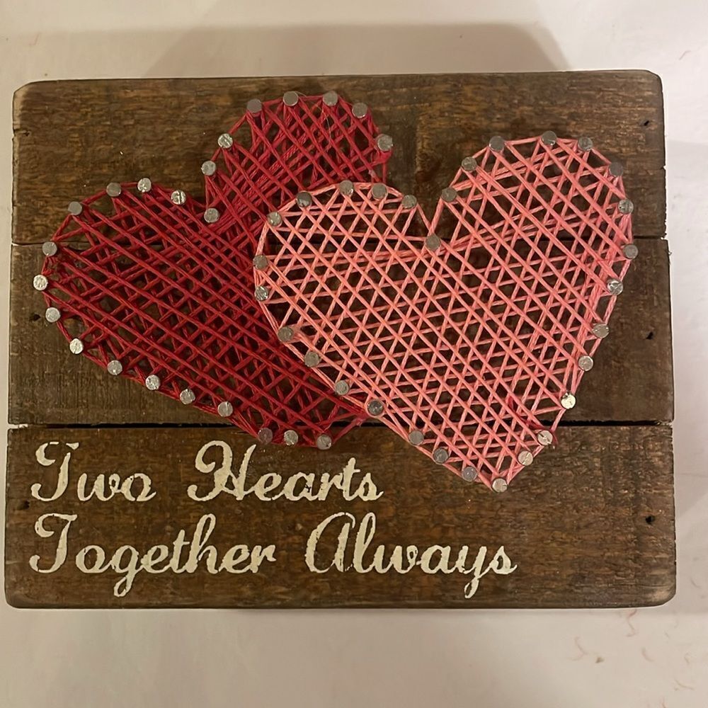 Valentine’s Day Lot - Picture 4 of 10